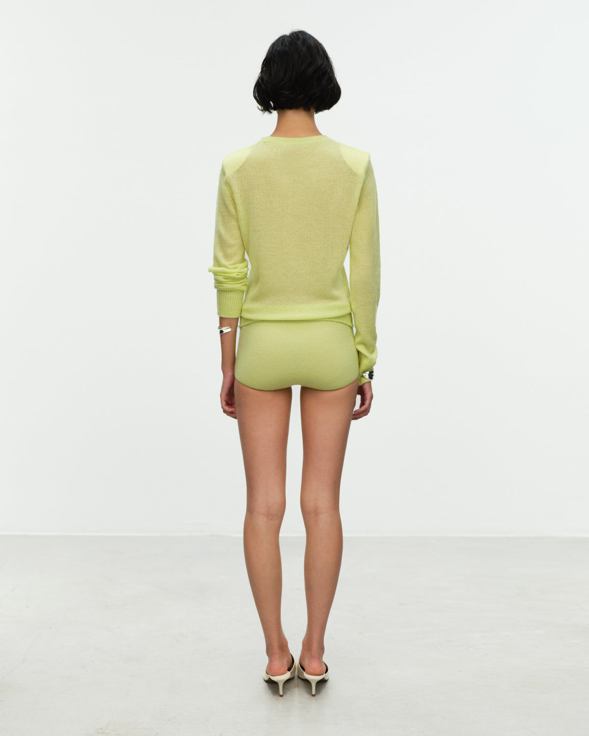 MAGDA Cashmere Round Neck Sweater