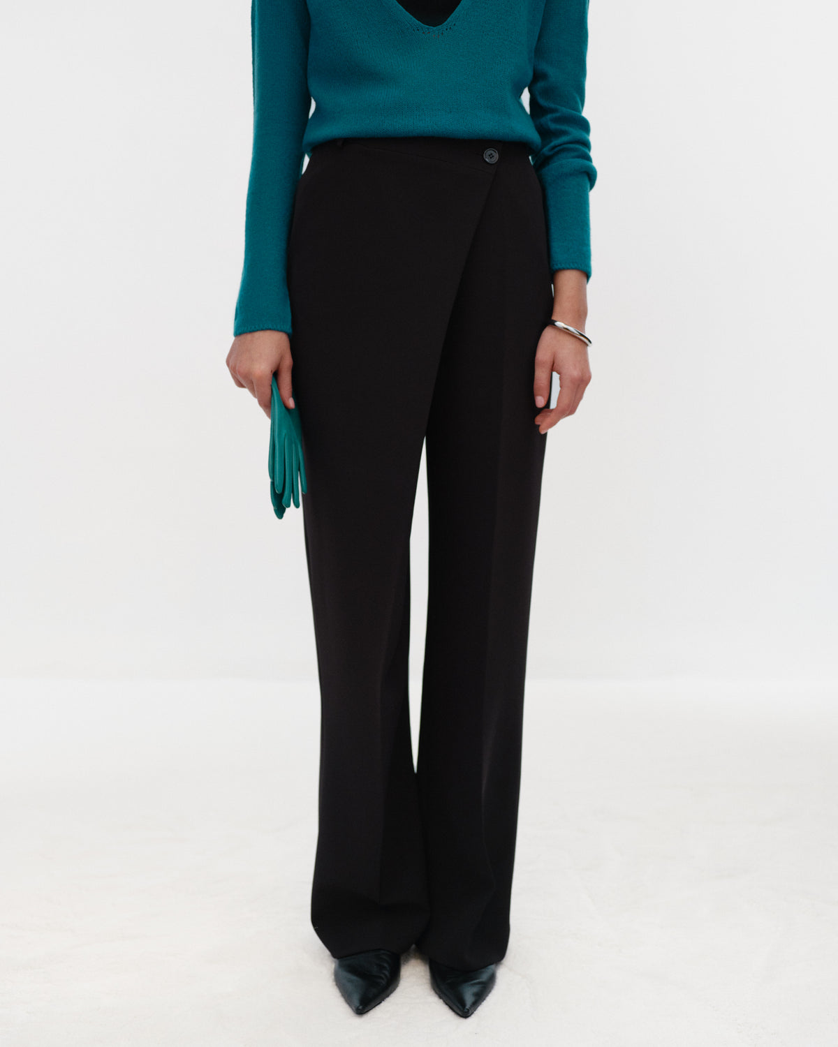 HEBE Asymmetrical Pants