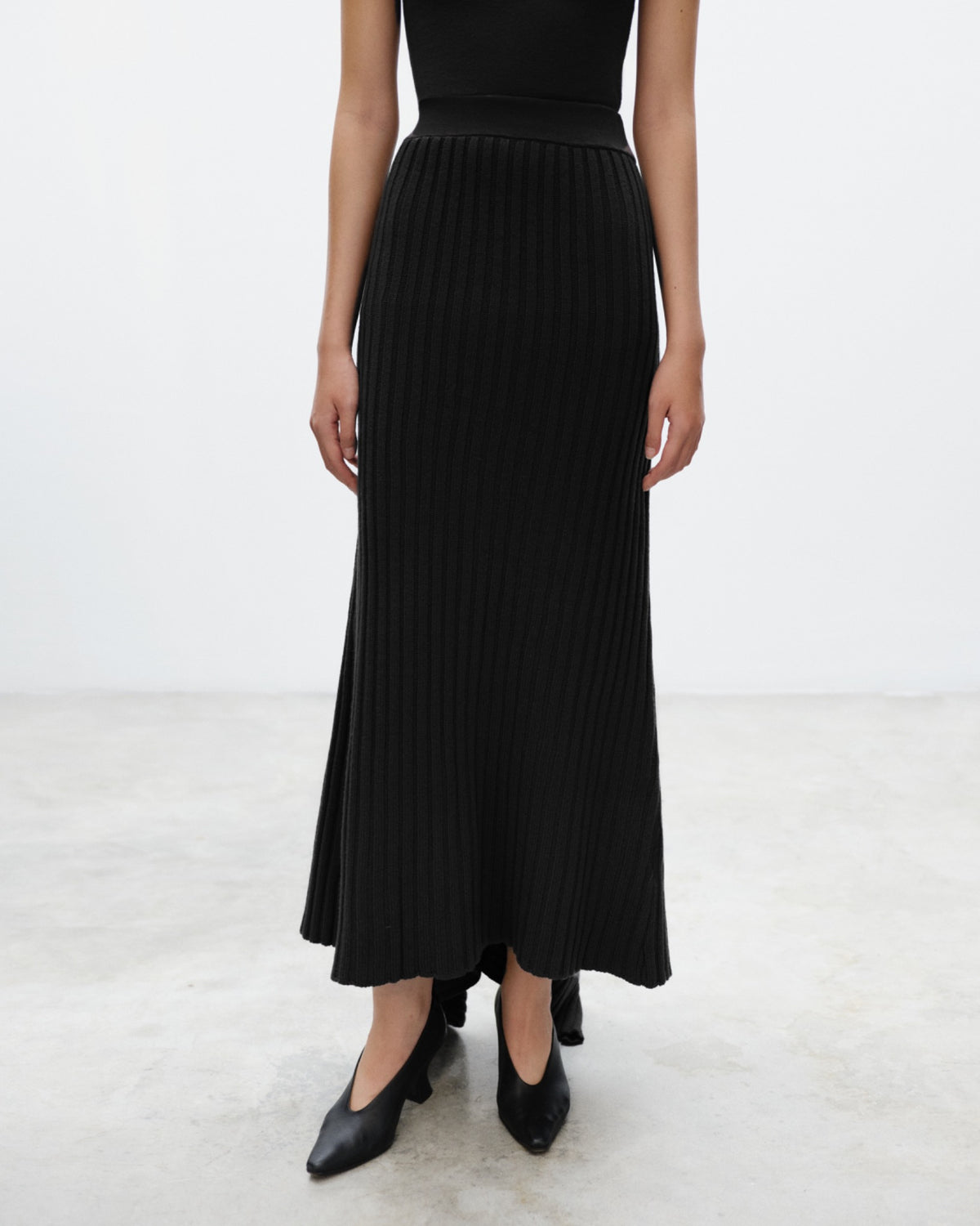 HAZE Ribbed Long Skirt