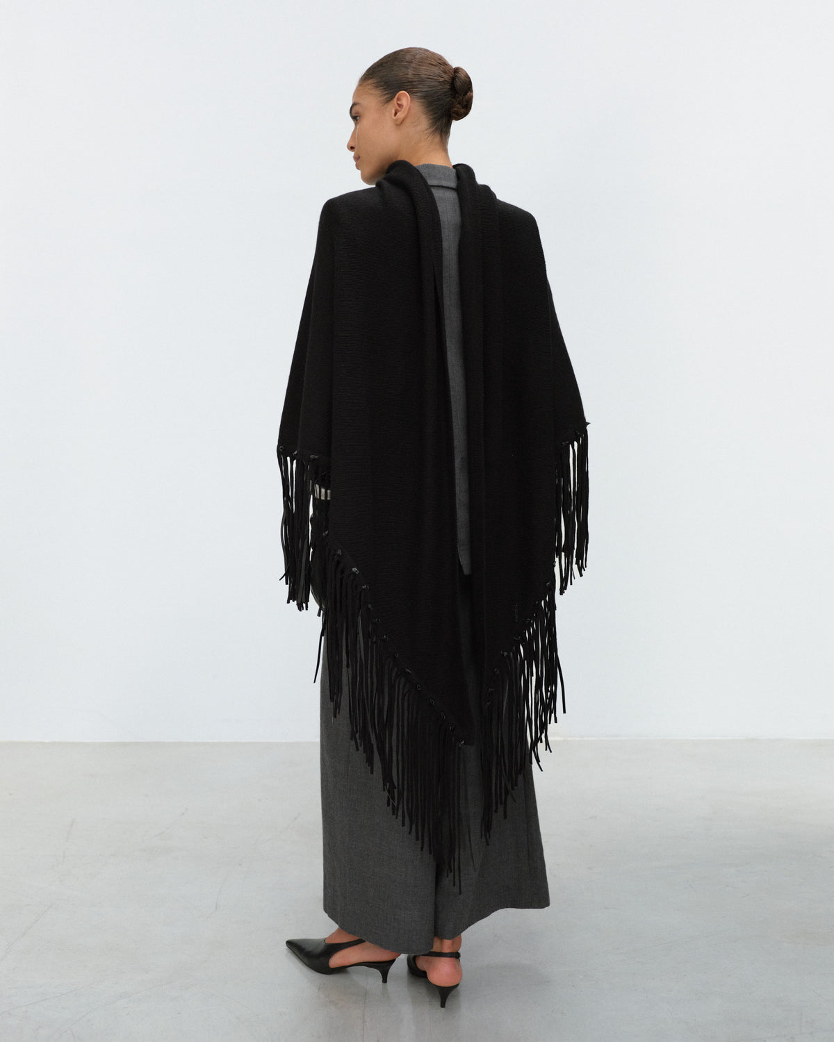 FRIDA Shawl in Wool and Cashmere