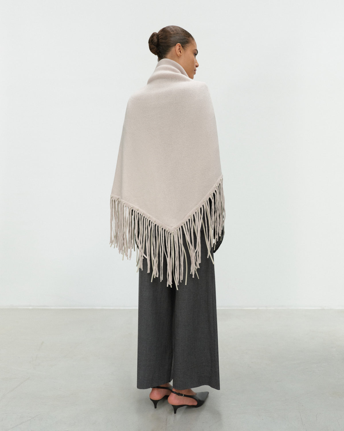FRIDA Shawl in Wool and Cashmere