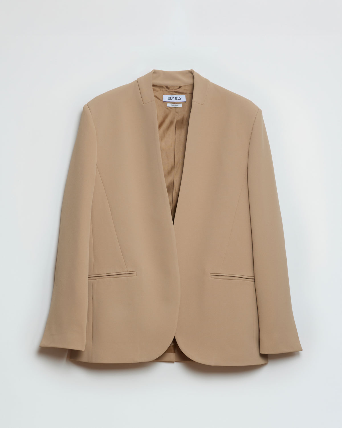 HANNIE Neckless Jacket