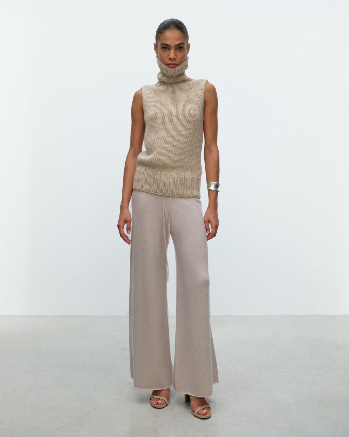 LILAC Sweater in Cashmere