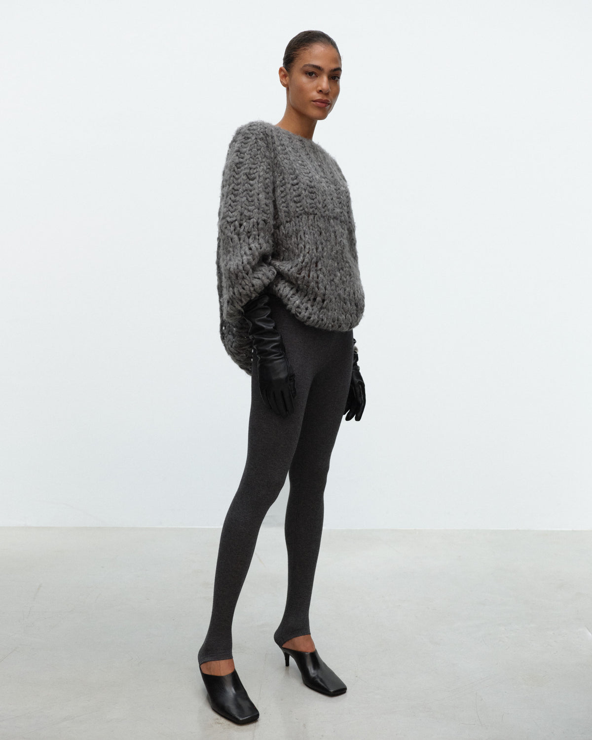 XENIA Handmade Sweater in Cashmere