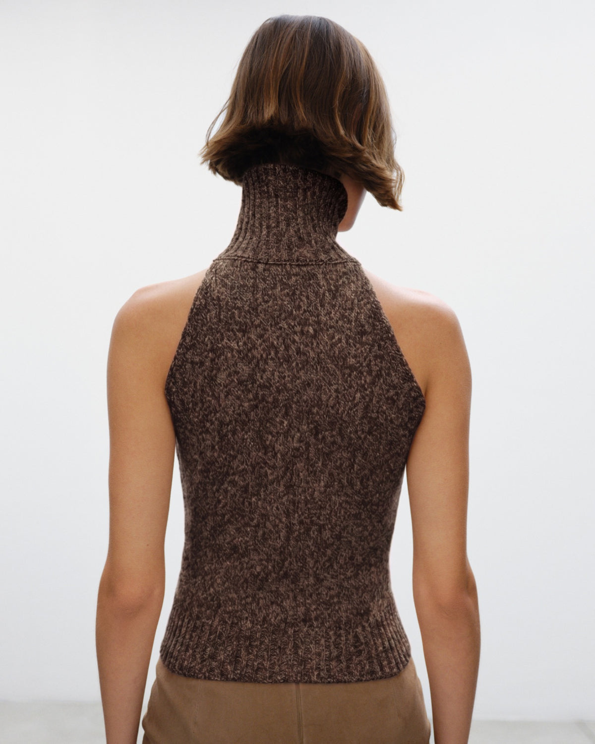 EDITH Sleeveless Turtleneck Sweater