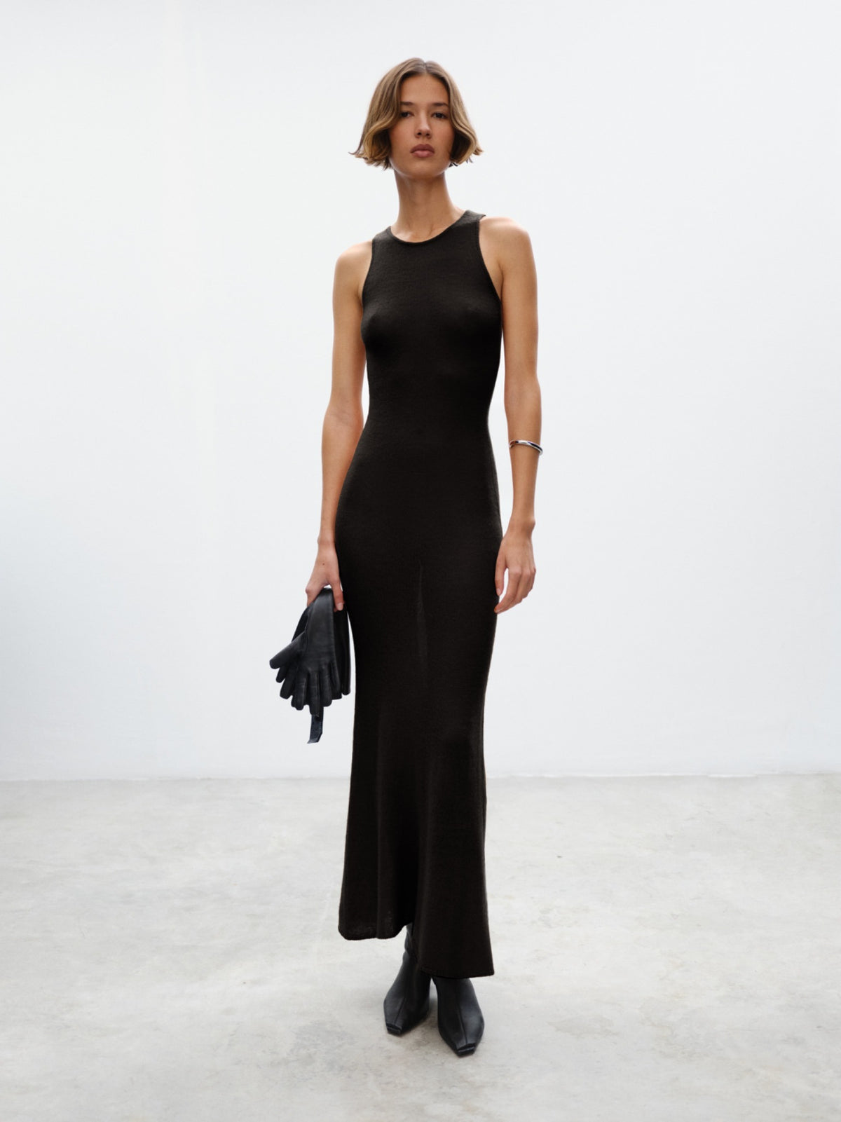 JANNA Sleeveless Round Neck Dress