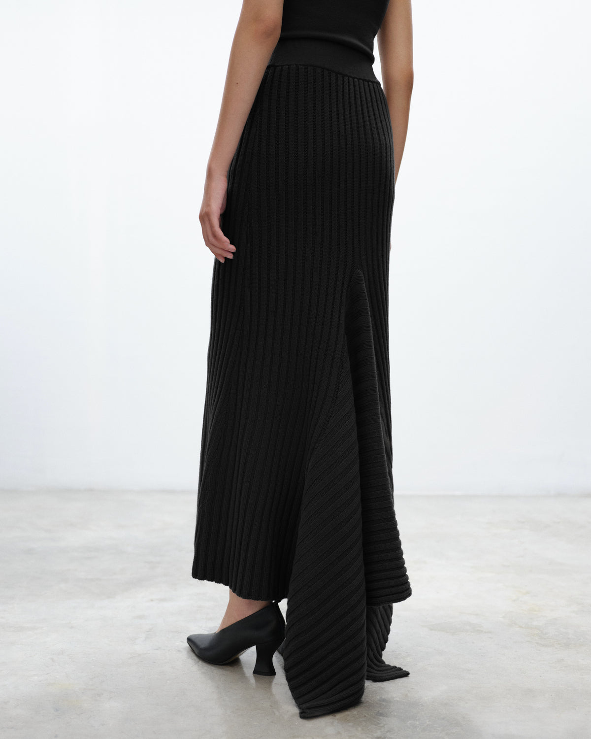 HAZE Ribbed Long Skirt